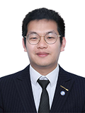 黄哲余